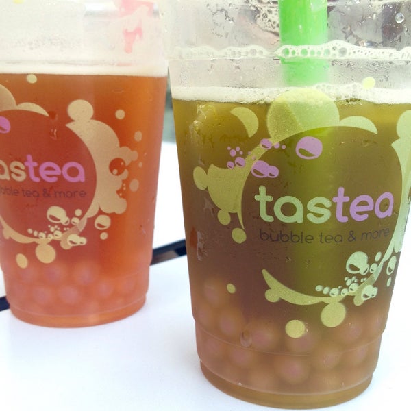 Foto tirada no(a) TasTea &quot;Bubble Tea &amp; More&quot; por Til H. em 12/6/2014