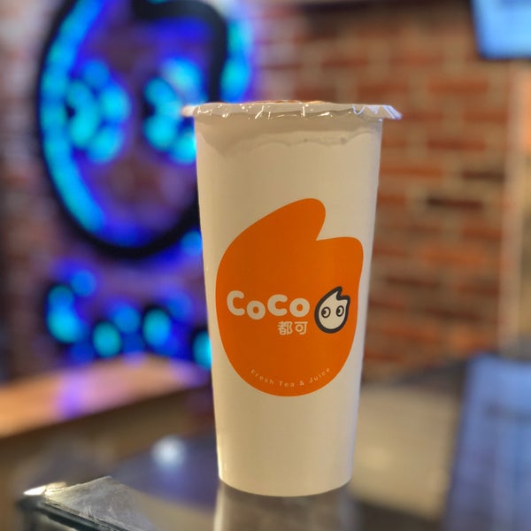 Photo taken at CoCo Fresh Tea &amp; Juice by LYNX P. on 8/19/2018