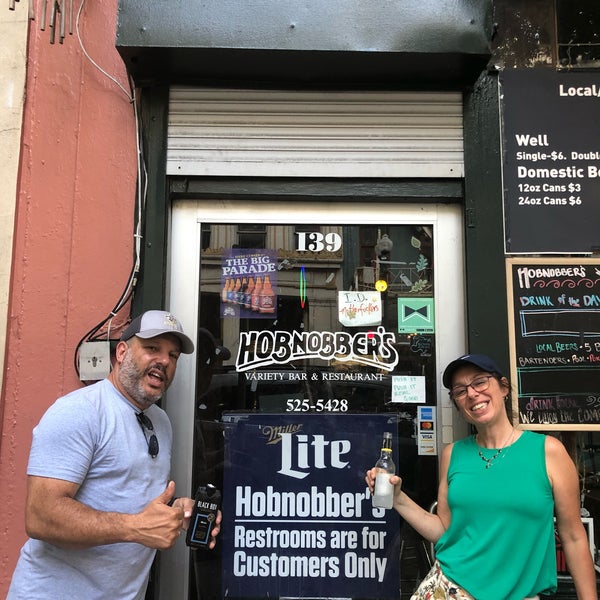 7/18/2019 tarihinde Rene D.ziyaretçi tarafından Hobnobber&#39;s Variety Bar &amp; Restaurant'de çekilen fotoğraf