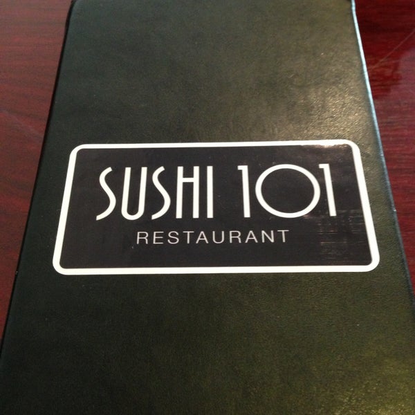 Photo prise au Sushi 101 par Terry J. le4/20/2013