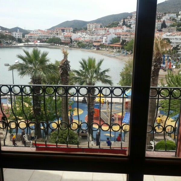 รูปภาพถ่ายที่ Fora Apart Hotel โดย Gökçe S. เมื่อ 4/23/2016