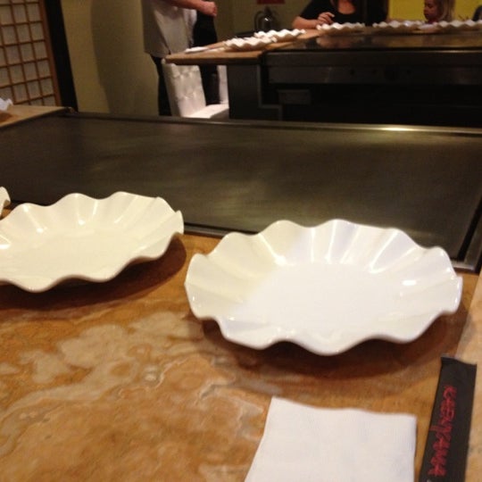 Photo taken at Kaenyama Sushi and Yakiniku by Jasper T. on 12/16/2012