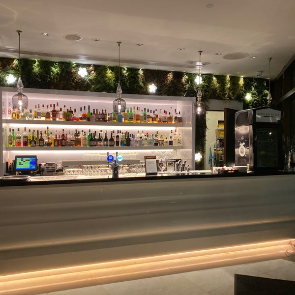 Supergiant Tapas & Cocktail Bar 17 tips from 258 visitors