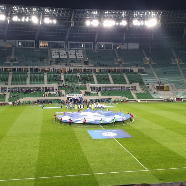 Снимок сделан в Stadion Wrocław пользователем Radek C. 11/4/2019