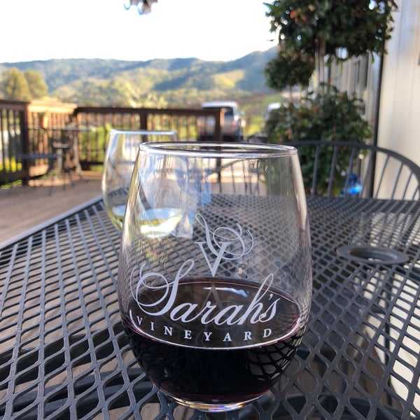 Photo taken at Sarah&#39;s Vineyard Wine Tasting and Wine Shop by Mike G. on 3/5/2018