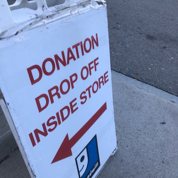 The Goodwill Store (Boston) Thrift / Vintage Store in Roxbury