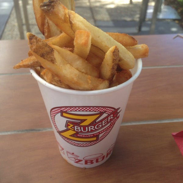 Fries are crisp to perfection. Goes so well with the Z-sauce