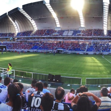 รูปภาพถ่ายที่ Arena das Dunas โดย Paulo Henrique เมื่อ 1/26/2014