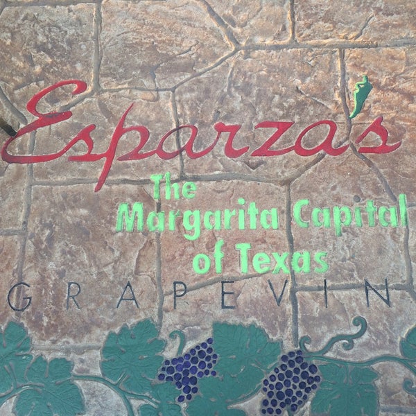 6/14/2016 tarihinde Julie K.ziyaretçi tarafından Esparza&#39;s Restaurante Mexicano'de çekilen fotoğraf