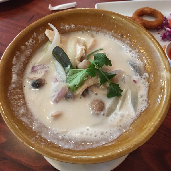 thai chili 1030 S Virginia St Reno, NV 89502