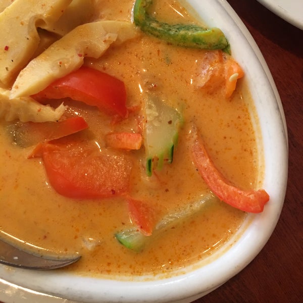 thai chili 1030 S Virginia St Reno, NV 89502