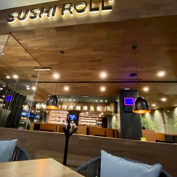SUSHI ROLL PERISUR, Mexico City - Coyoacan - Restaurant Reviews & Photos -  Tripadvisor