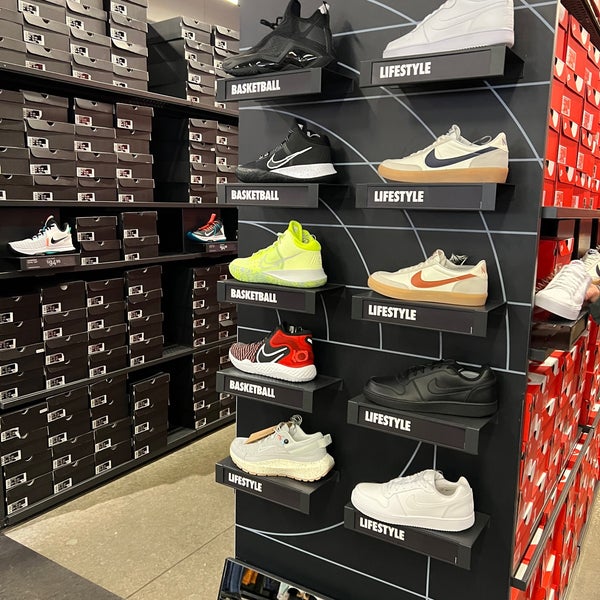 Nike store houston tx 2025