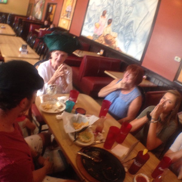 9/7/2018 tarihinde Coronas A.ziyaretçi tarafından Corona Mexican Restaurant'de çekilen fotoğraf