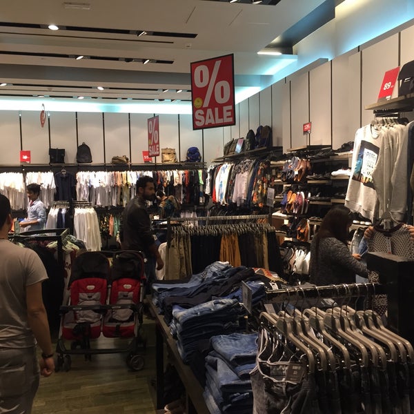 Photos At Bershka دبي دبي