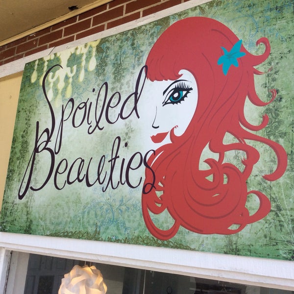 Photo taken at Spoiled Beauties Brow &amp; Beauty Studio by Spoiled Beauties Brow &amp; Beauty Studio on 11/6/2014