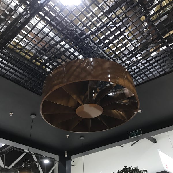 Ресторан магадан на красной пресне. Ресторан магадан в шереметьево. Ме ресторан магадан шереметьево. Магадан шереметьево меню. Ресторан магадан в аэропорту шереметьево.