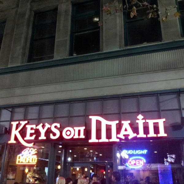 Photo taken at Keys On Main by Mike K. on 11/3/2013