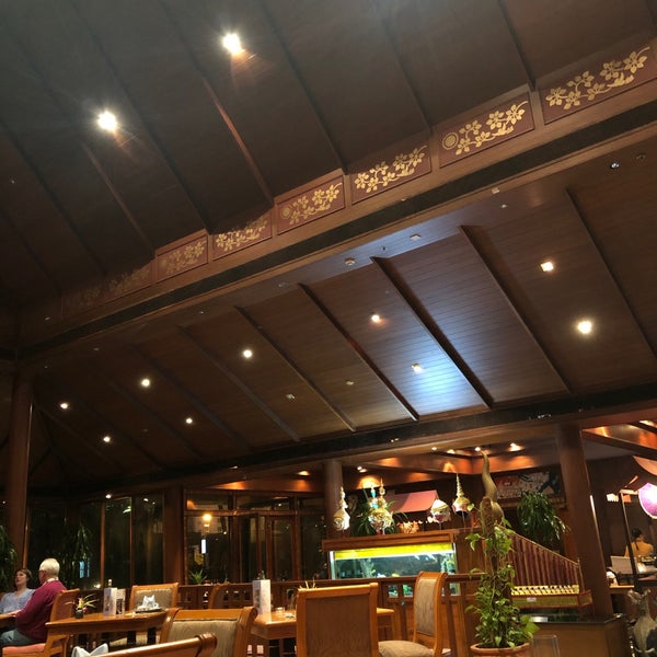 Royal Thai Restaurant Gulf Hotel