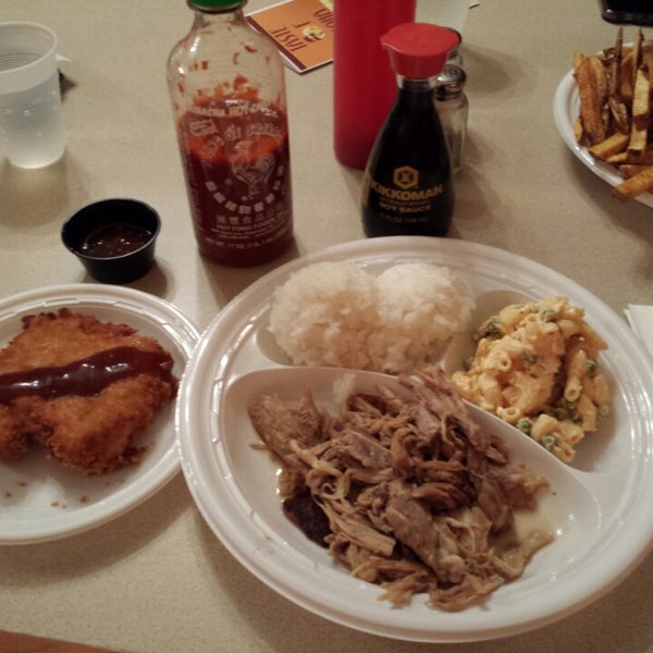 Photo taken at Taste of Aloha by Ron R. on 3/15/2014