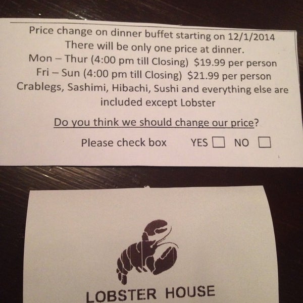 Foto tirada no(a) Lobster House Sushi &amp; Hibachi Grill por Jason C. em 11/19/2014
