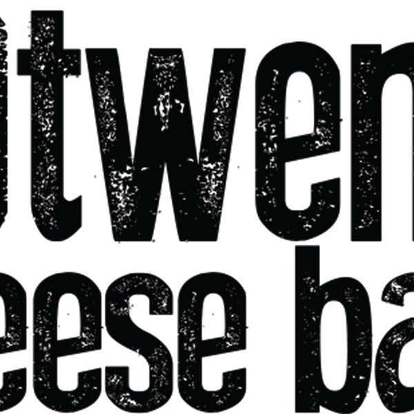 Photo prise au 20twenty cheese bar par 20twenty cheese bar le4/19/2015