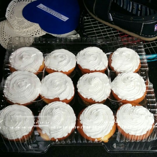 Cory's Cakes 1309 S Cesar Chavez Rd