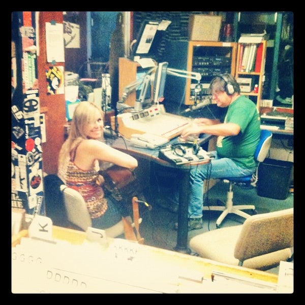 KDVS 90.3FM Davis, CA