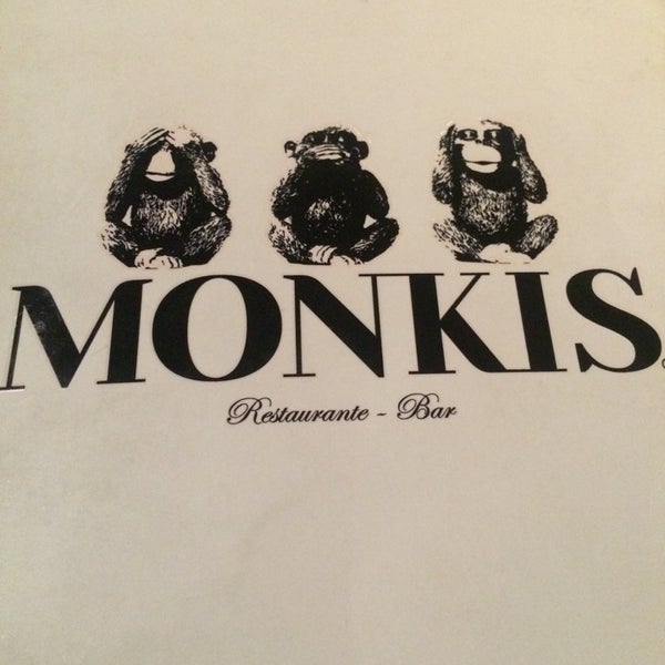 11/14/2014にPonchomがMONKIS Restaurante - Barで撮った写真