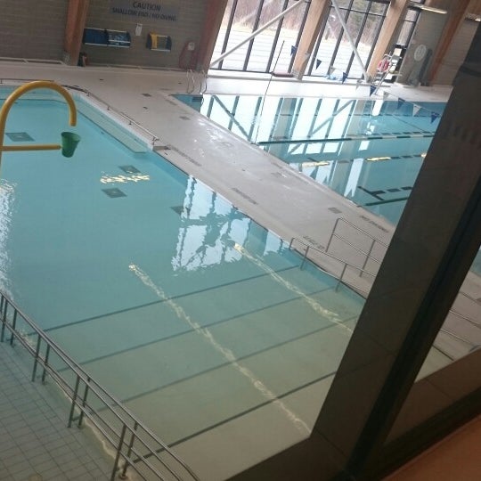 Oak Ridges Community Centre Community Center in Richmond Hill