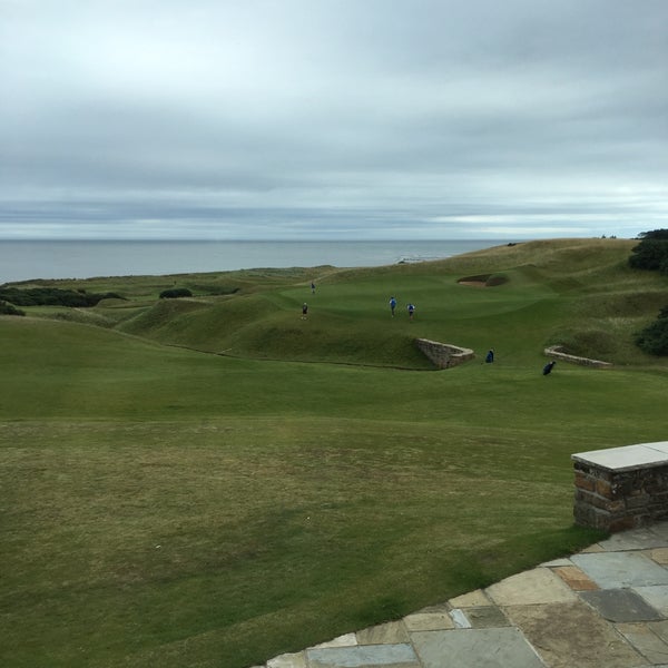 Photo taken at Kingsbarns Golf Course by Zach R. on 9/10/2016