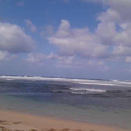 Nude Beach - Nudist Beach in North Shore