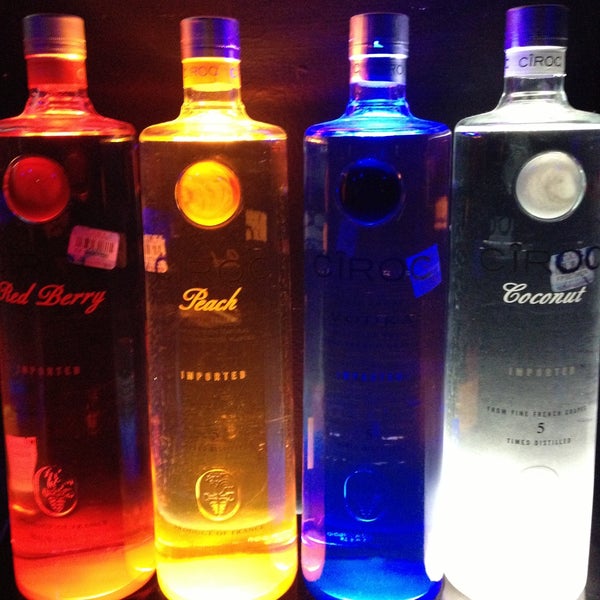 TOC Bar - Night Club