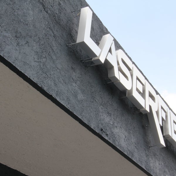 Foto diambil di Laserfield Laser Tag Arena oleh Laserfield Laser Tag Arena pada 11/13/2014