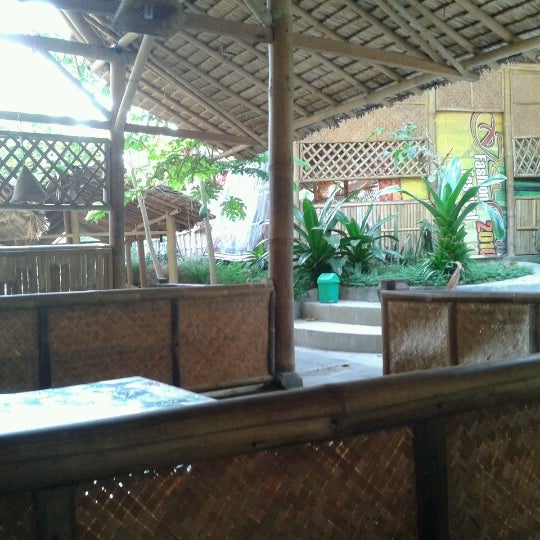 Photos At Wisata Kuliner Jembatan Gantung Blitar Jawa Timur Photos At Wisata Kuliner Jembatan Gantung Blitar Jawa Timur