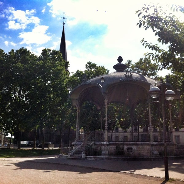 Place Du Président Coty Tours Place du Président Wilson - 1 tip