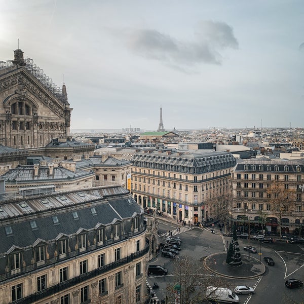 Foto tirada no(a) Terrasse des Galeries Lafayette por Baptiste em 12/11/2023