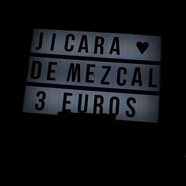 большая буква n. 2. нектар del nar морковь. буква n в стиле. логотип amadabio.