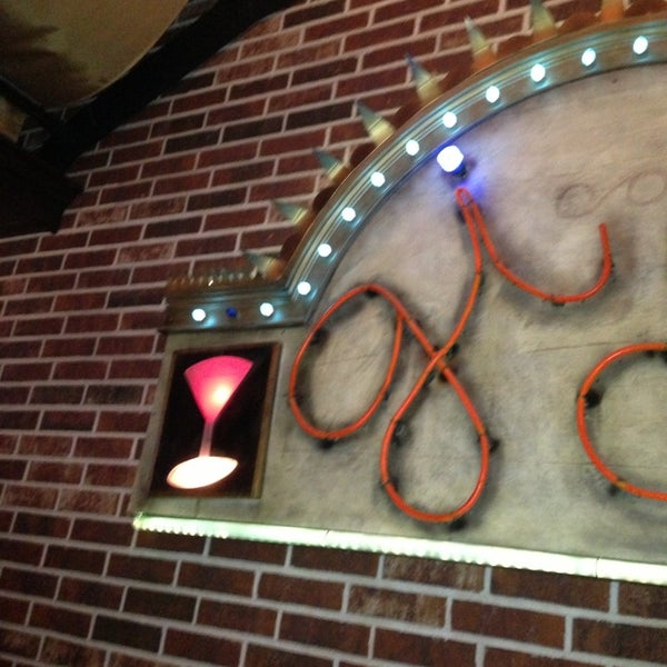 Photos à Zeppelins Bar & Grill Restaurant américain à Cedar Rapids