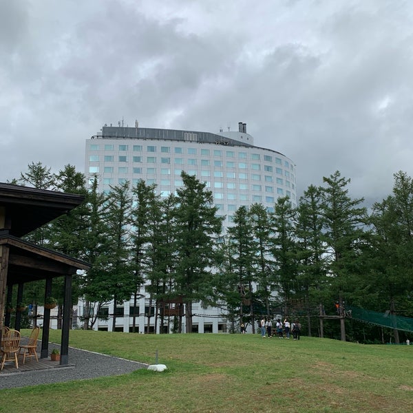 Foto tirada no(a) Hilton Niseko Village por Yusuke N. em 8/26/2019