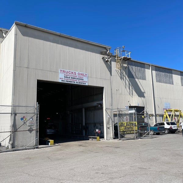 Allied UPickIt Auto & Truck Parts Automotive Repair Shop in Kansas City