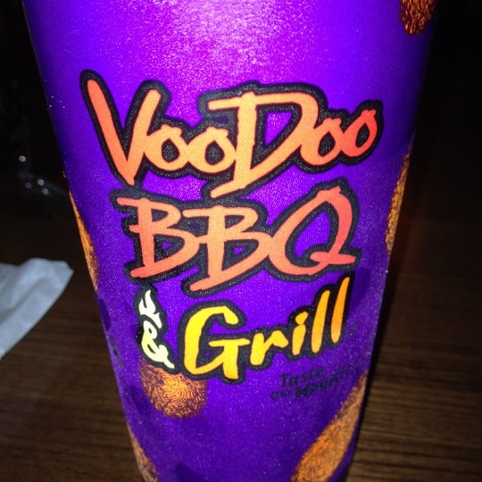 Photo taken at VooDoo BBQ &amp; Grill by Damon S. on 3/14/2012