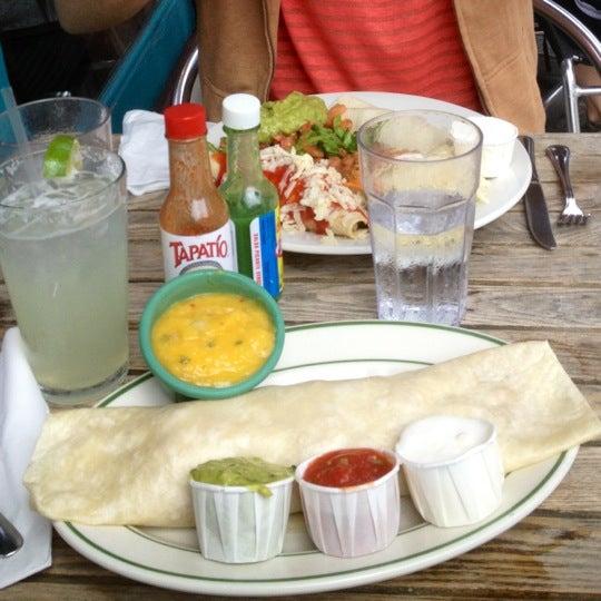 Photo taken at Benny&#39;s Burritos by Vincent R. on 6/11/2012