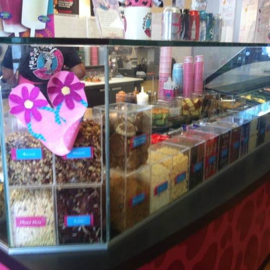 Maggie Moo's Ice Cream & Treatery 143 Avenida Winston Churchill,