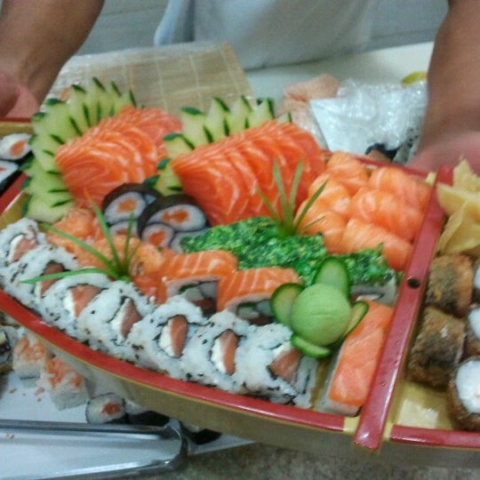 Снимок сделан в Taiko Sushi Bar пользователем Akira O. 8/10/2012