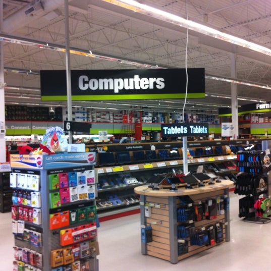 Staples Nanaimo, BC'da fotoğraflar