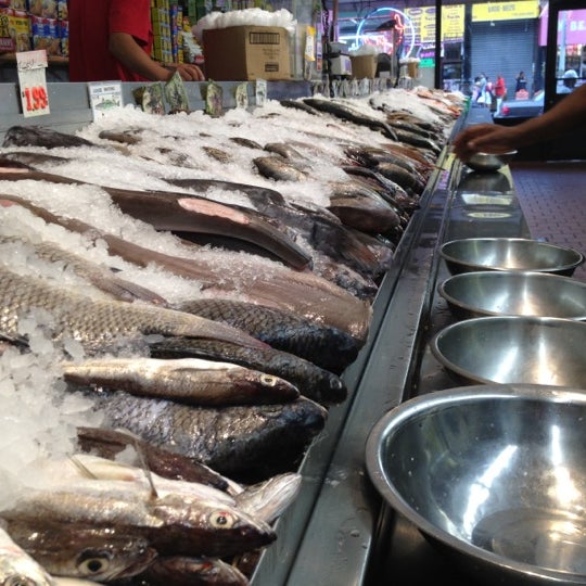 Gourmet market bangkok. Магазин сун фиш. Рыба сун. Магазин сун фиш. Сан фиш.