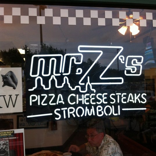 Photo taken at Mr. Z&#39;s -New Town by Clark Y. on 5/19/2012