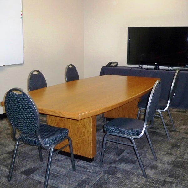 Looking to host more of an intimate meeting in Anaheim, CA? The Universal Conference room at BEC is a perfect fit!  For further information call BEC at 714-978-9000.