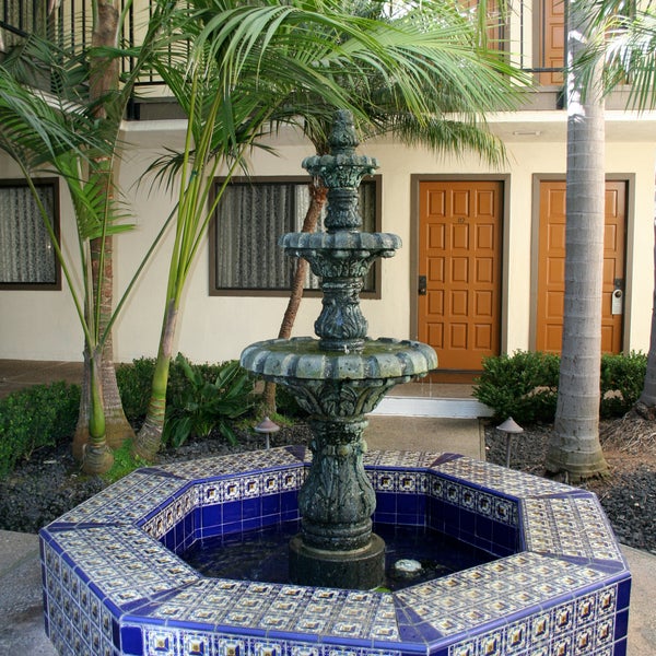 Franciscan Inn Fountain